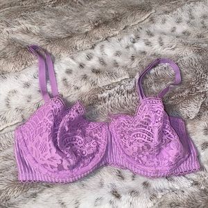 Victoria’s Secret unlined bra